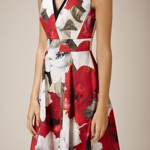 Karen Millen Atelier Red Rose Print Cotton Dress 6
